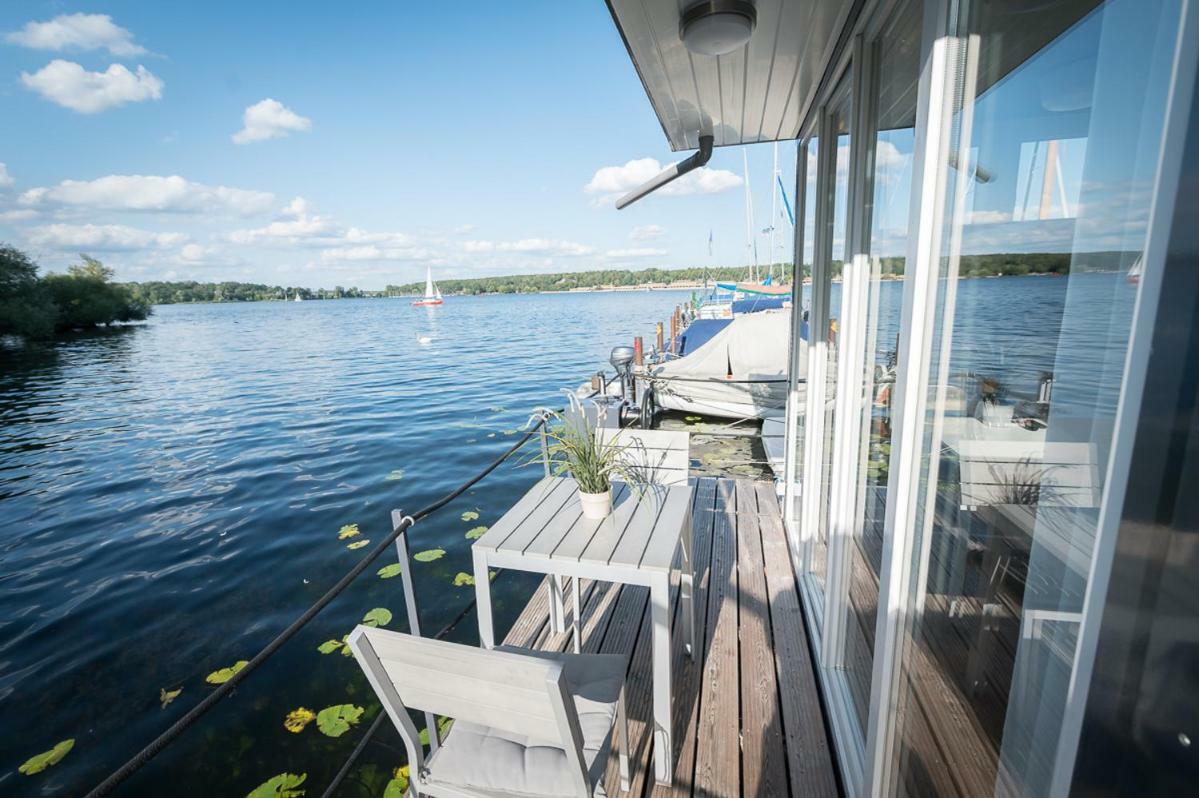 Das Kleine Hausboot Am Wannsee Botel *